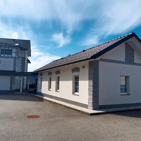 Seeappartements Sole Apartmán Pörtschach am Wörthersee